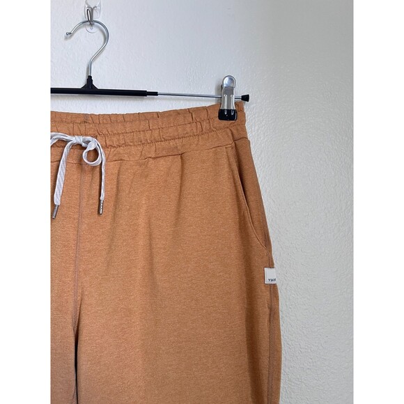 Vuori Women's Performance Jogger in Flax Heather Size MEDIUM *READ* - Picture 2 of 6